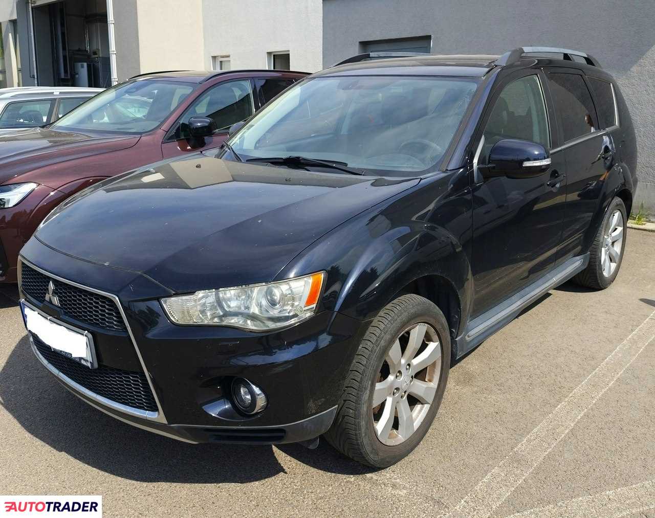 Mitsubishi Outlander 2011 2.4 170 KM Mitsubishi Outlander 2011 2.4 170 KM