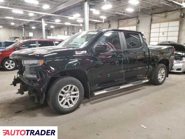 Chevrolet Silverado 5.0 benzyna 2019r. (HAM LAKE)