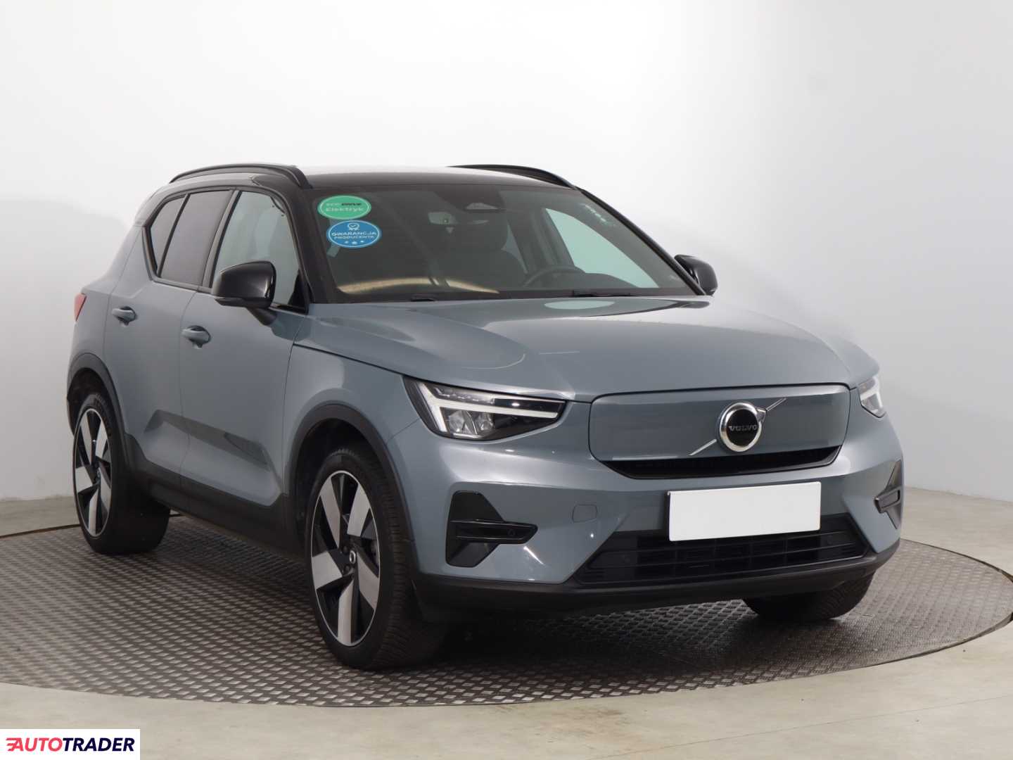 Volvo XC40 2023 402 KM