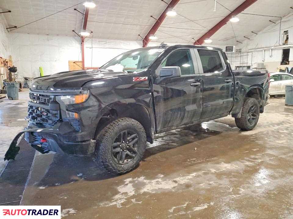 Chevrolet Silverado 2025 2