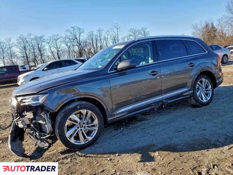 Audi Q7 2023 3