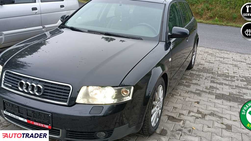Audi A4 2002 3.0 220 KM