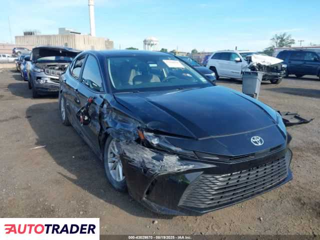 Toyota Camry 2025 2