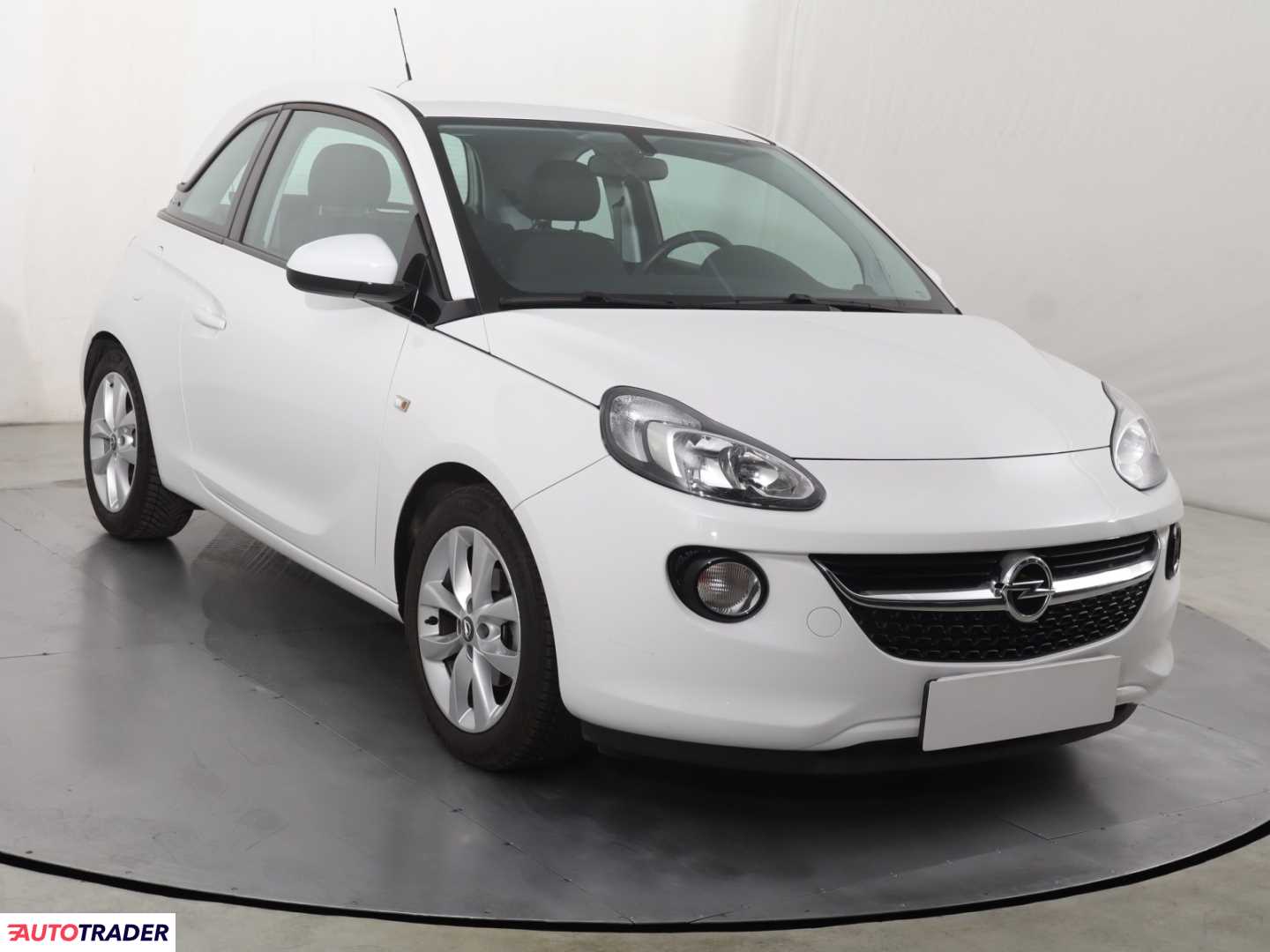 Opel Adam 2018 1.4 85 KM