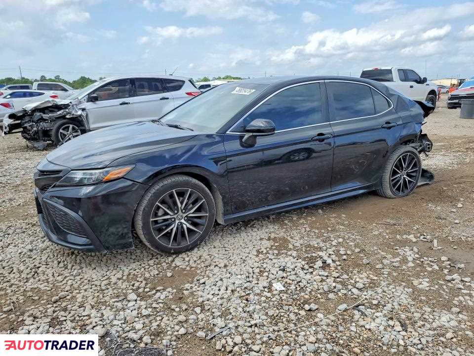 Toyota Camry 2021 2
