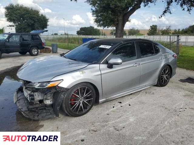 Toyota Camry 2.0 benzyna 2020r. (TIFTON)