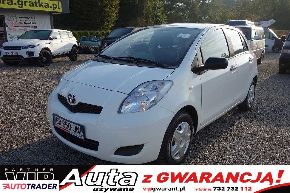 Toyota Yaris 2011 1 69 KM Toyota Yaris 2011 1 69 KM
