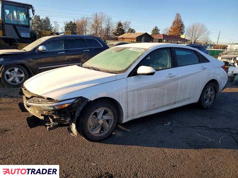 Hyundai Elantra 2024 2