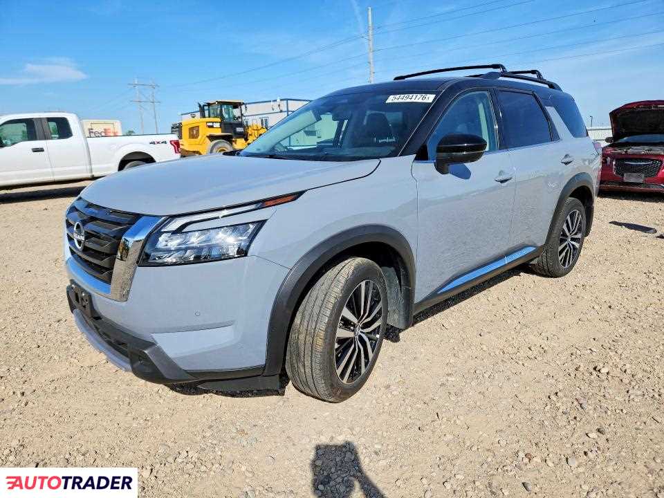 Nissan Pathfinder 2025 3