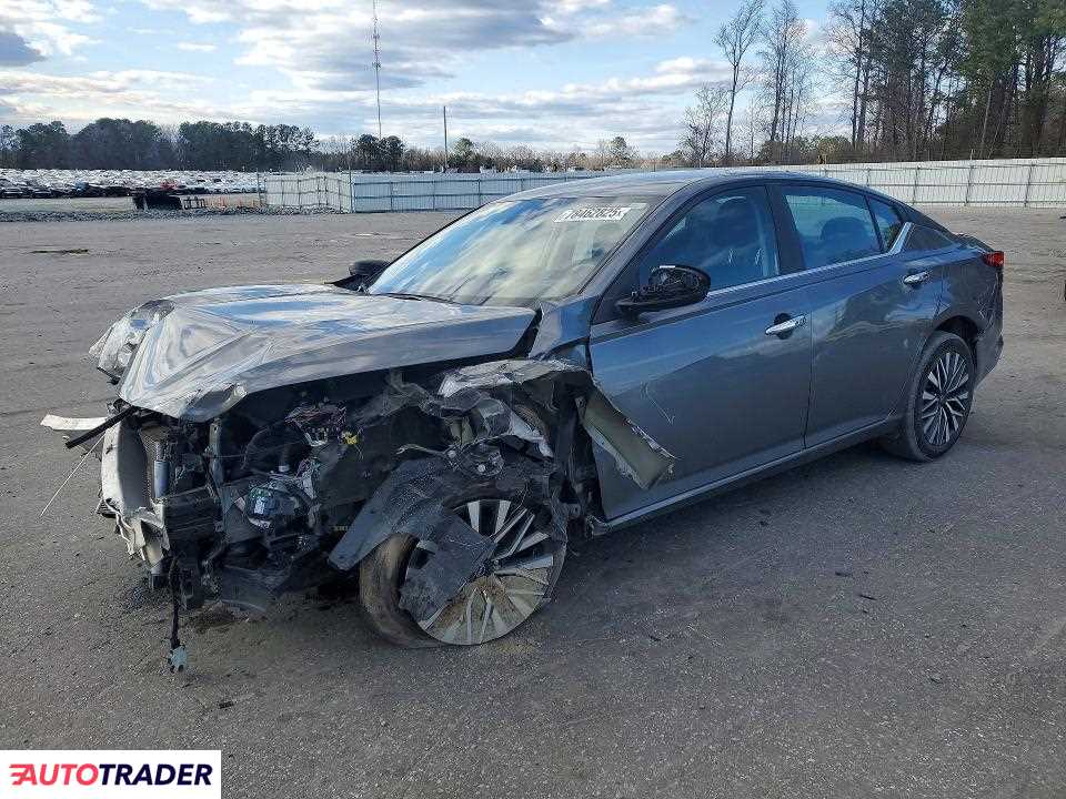 Nissan Altima 2024 2