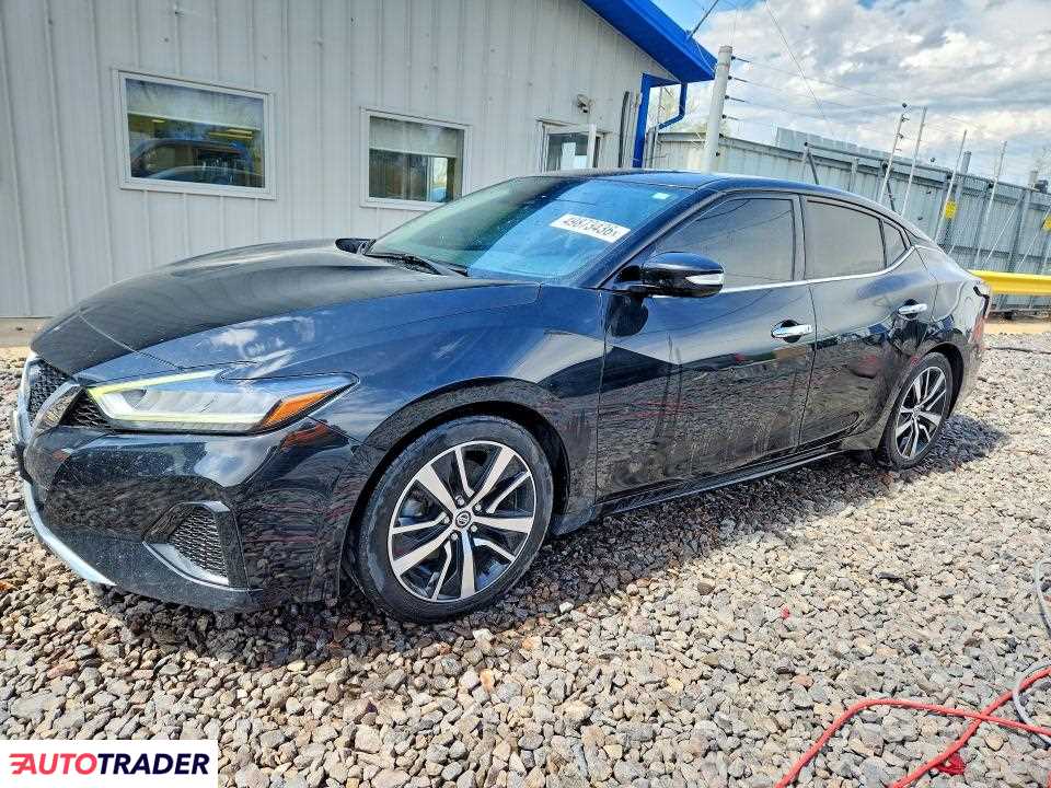 Nissan Maxima 2021 3