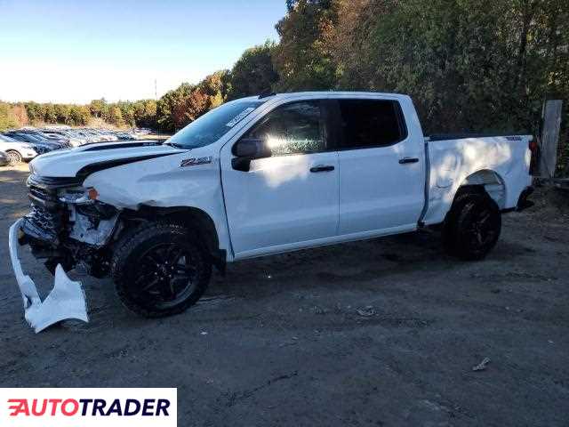 Chevrolet Silverado 2023 6