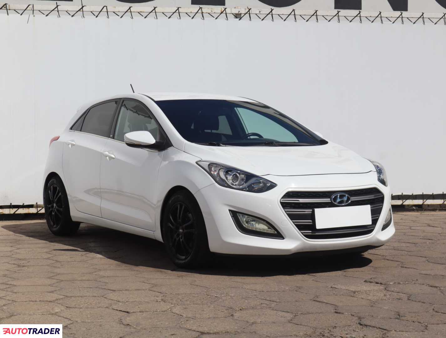 Hyundai i30 2016 1.4 97 KM