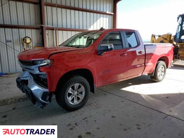 Chevrolet Silverado 5.0 benzyna 2019r. (HELENA)