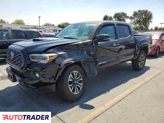 Toyota Tacoma 3.0 benzyna 2022r. (SACRAMENTO)