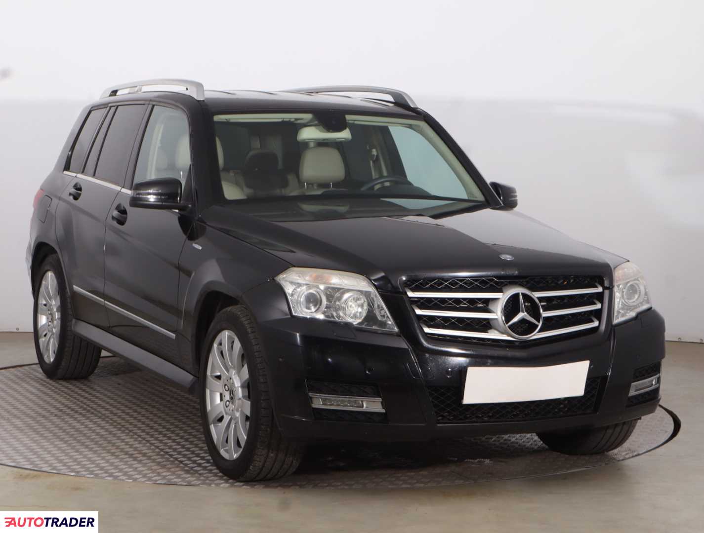 Mercedes G-klasa 2010 2.1 167 KM