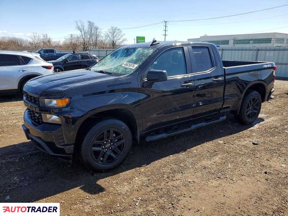 Chevrolet Silverado 2021 2