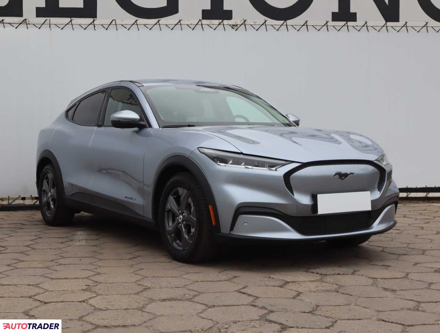 Ford Mustang 2023 296 KM