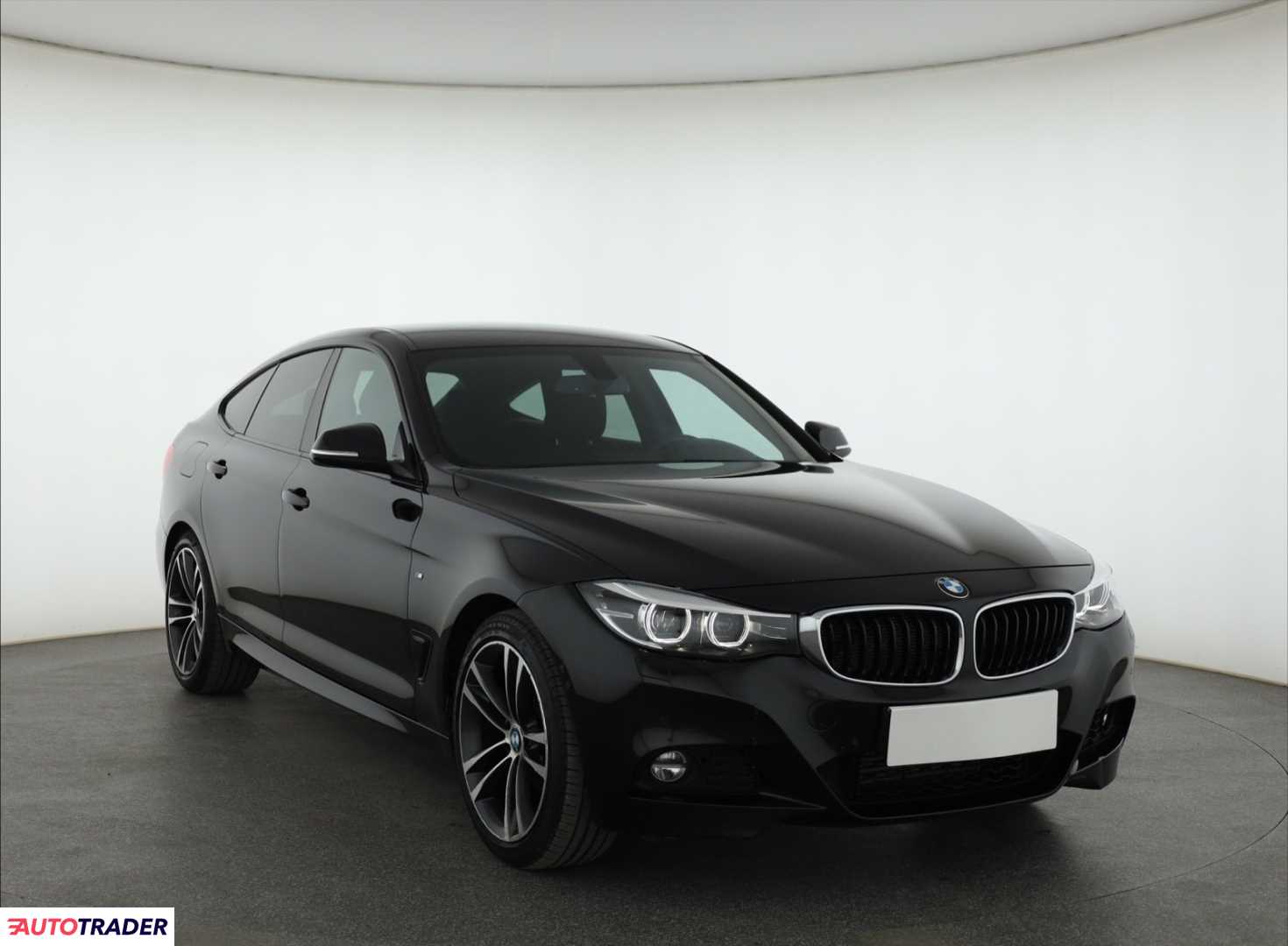 BMW 320 Gran Turismo 2017 2.0 187 KM
