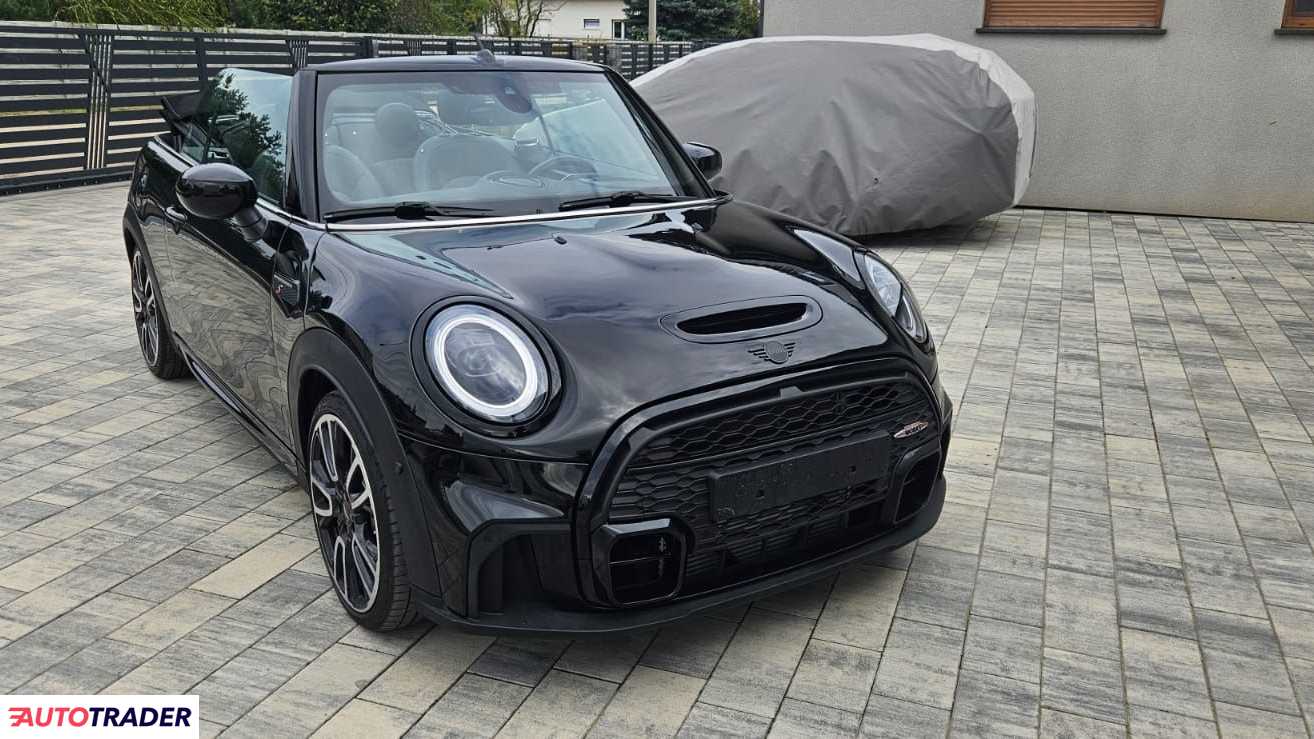 Mini Cooper S 2021 2.0 178 KM