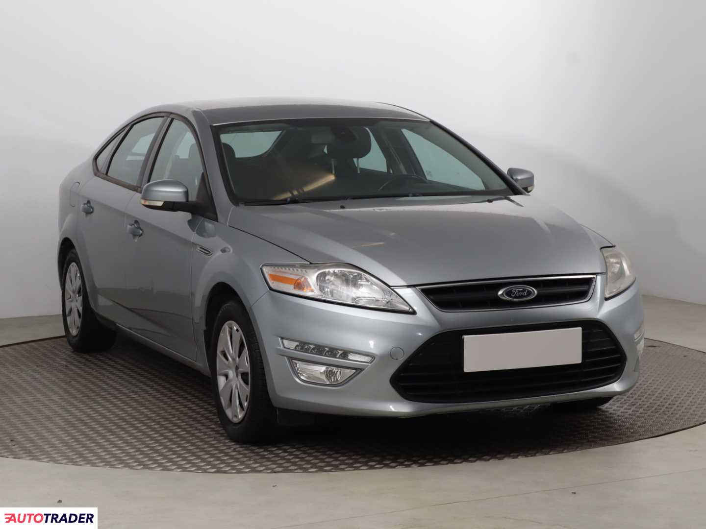 Ford Mondeo 2011 2.0 143 KM