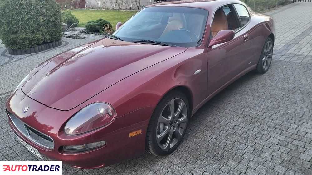 Maserati Coupe 2002 4.2 390 KM