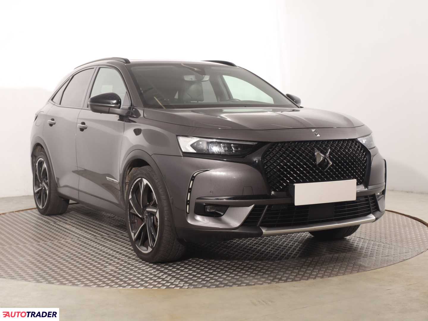 DS DS7 2022 1.6 295 KM
