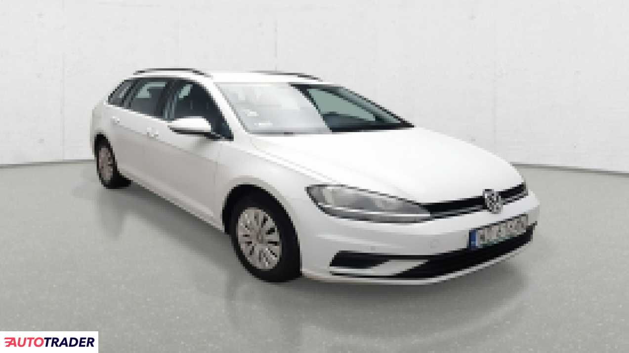 Volkswagen Golf 1.6 diesel 116 KM 2020r. (Komorniki)