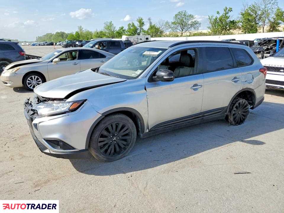 Mitsubishi Outlander 2020 2