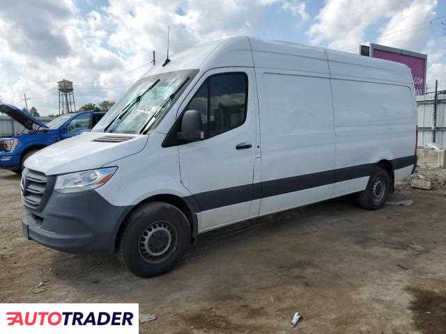 Mercedes Sprinter 2.0 benzyna 2021r. (CHICAGO HEIGHTS)