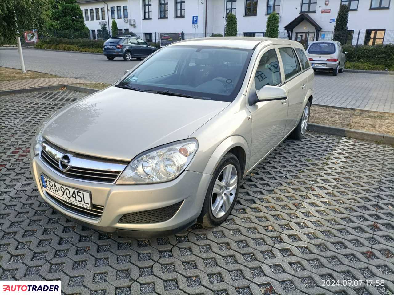 Opel Astra 2009 1.2 90 KM