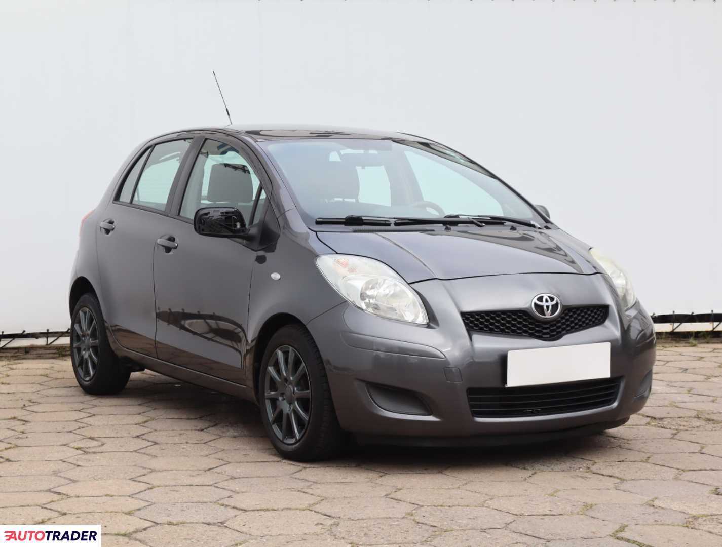 Toyota Yaris 2009 1.3 99 KM Toyota Yaris 2009 1.3 99 KM