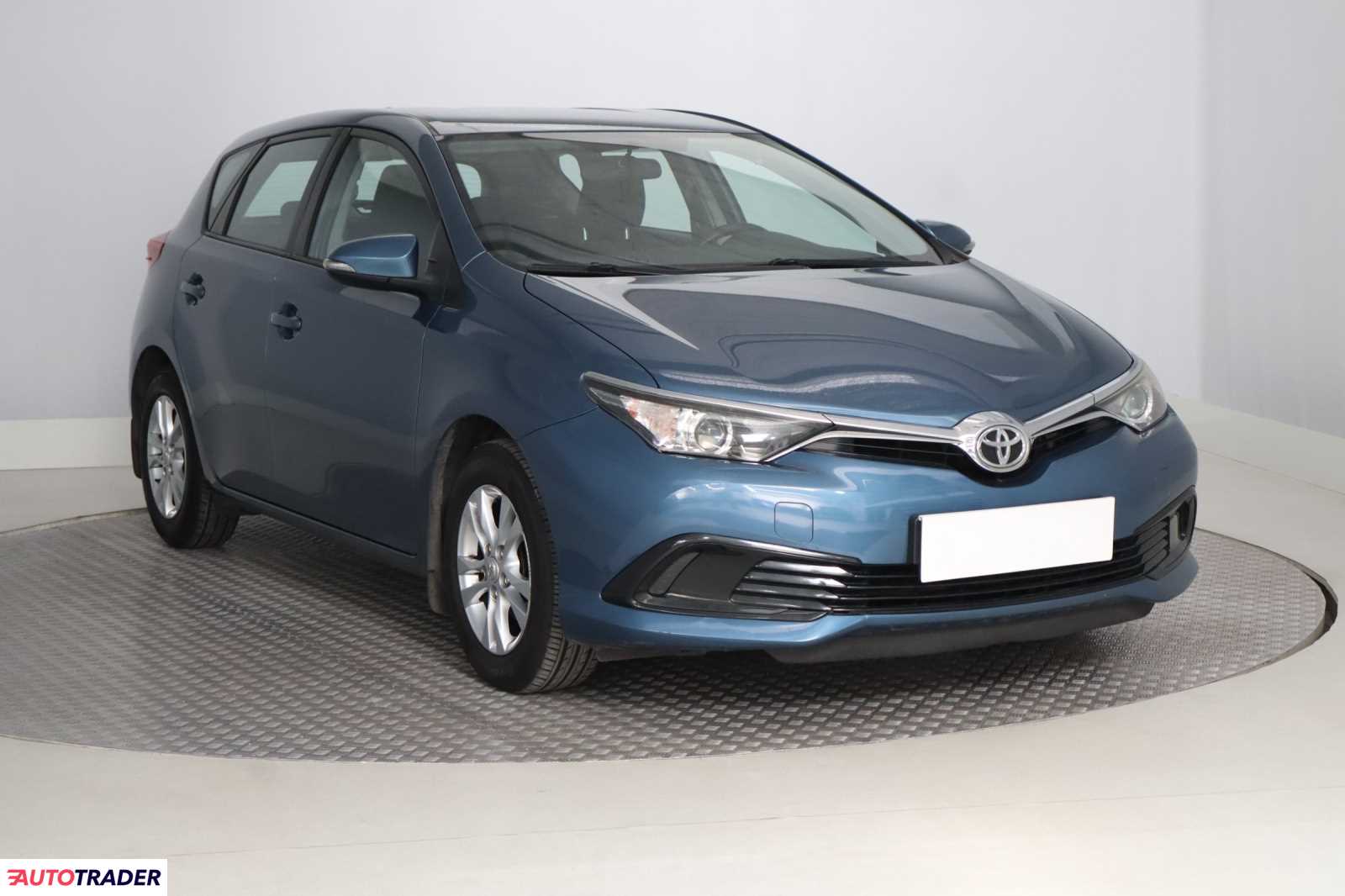 Toyota Auris 2017 1.3 97 KM