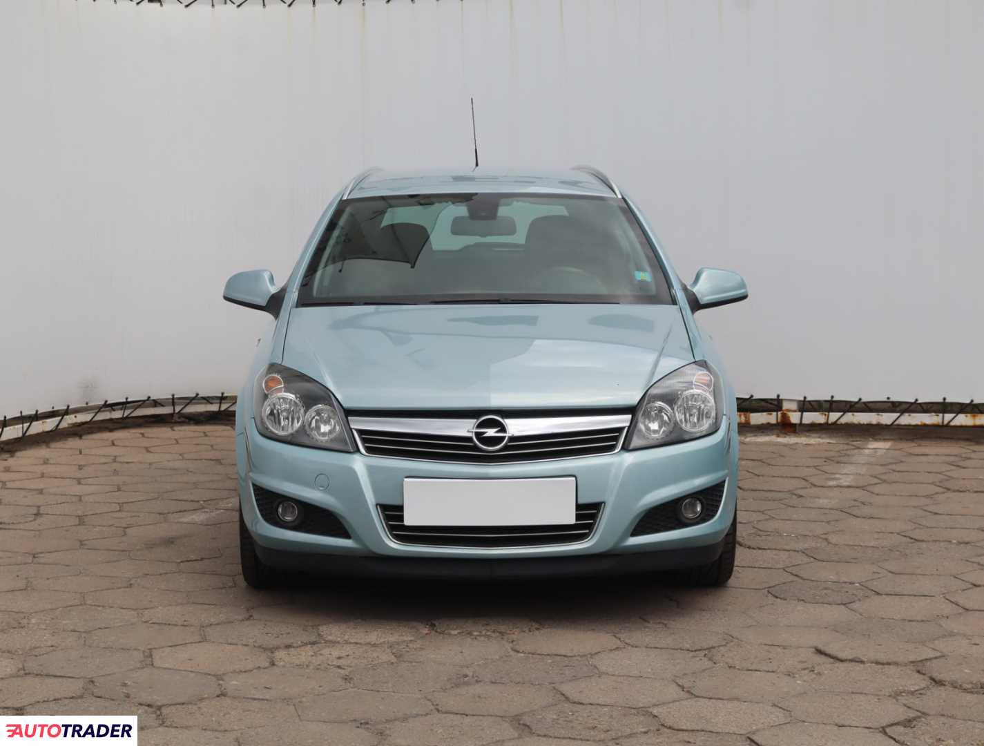 Opel Astra 2010 1.6 113 KM