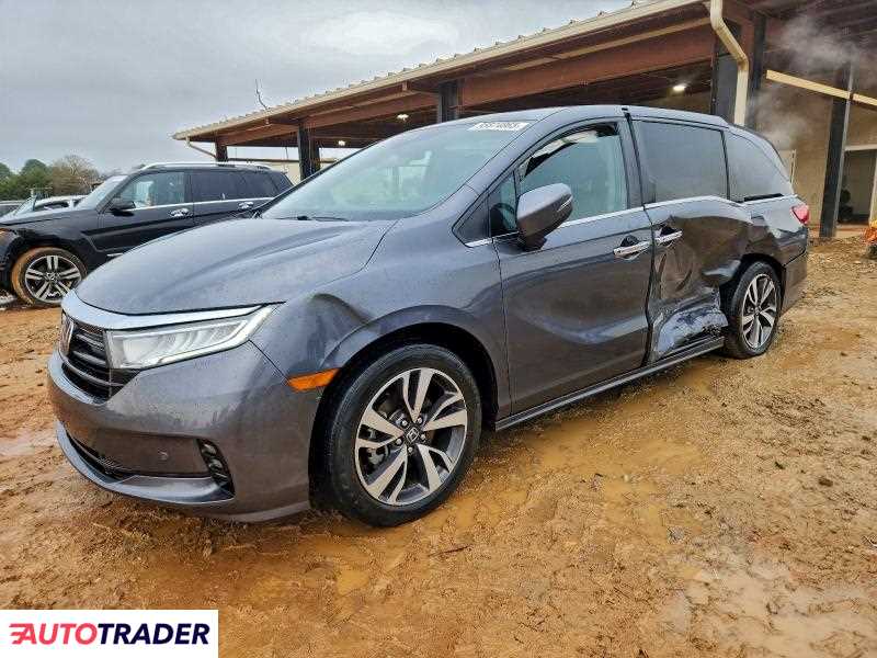 Honda Odyssey 2022 3