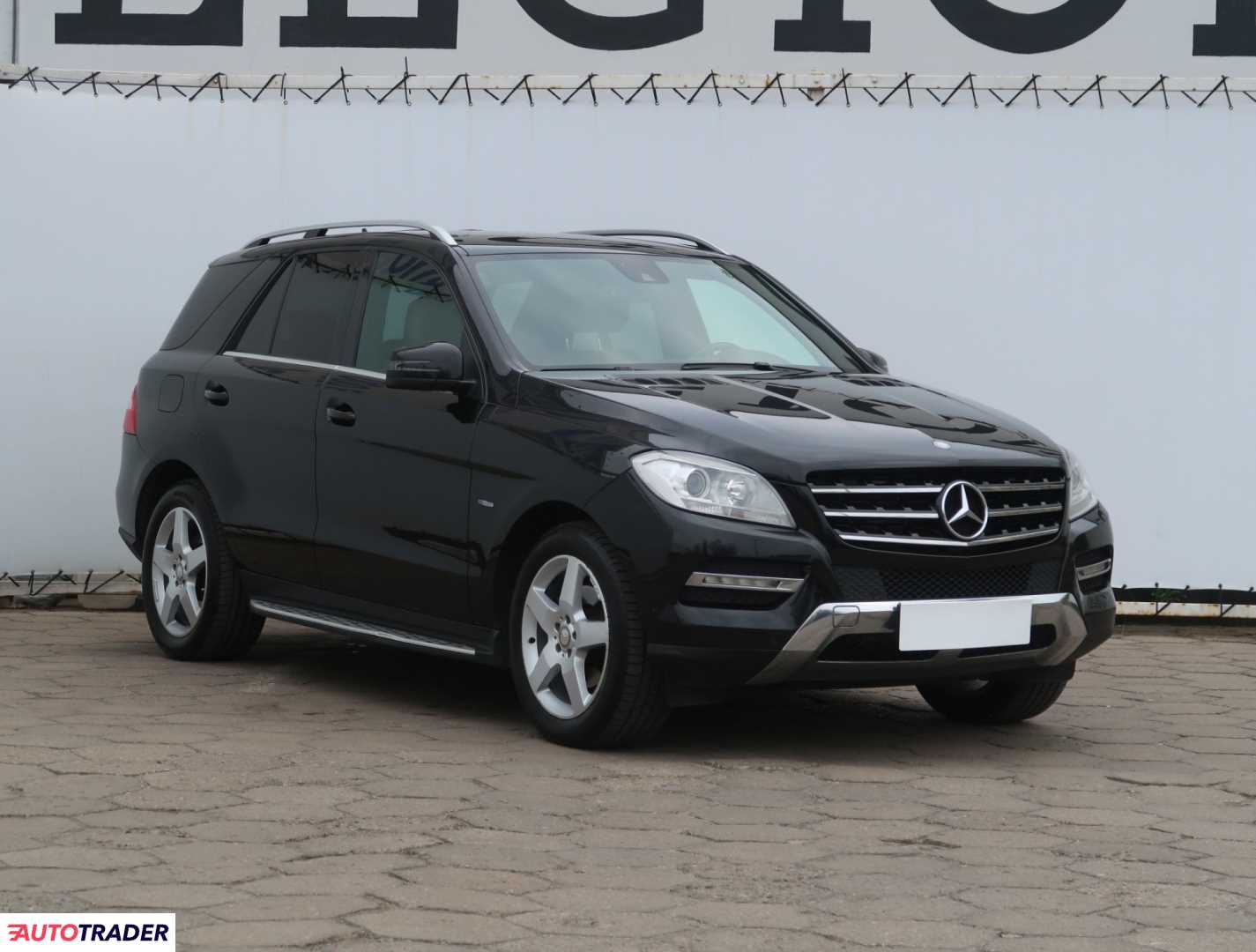 Mercedes M-klasa 2011 3.0 254 KM