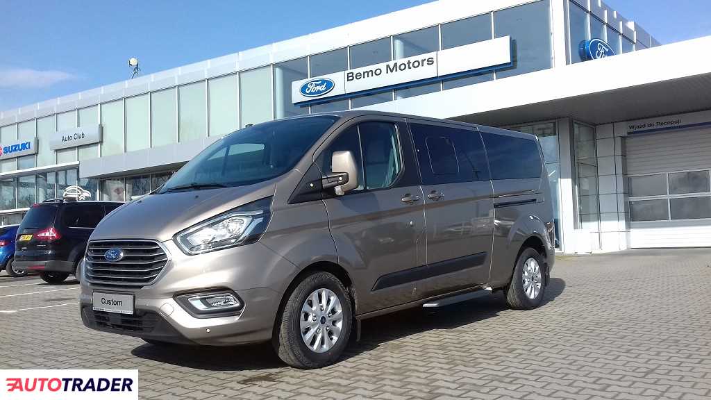 Ford Tourneo Custom 2019 2 130 KM Ford Tourneo Custom 2019 2 130 KM
