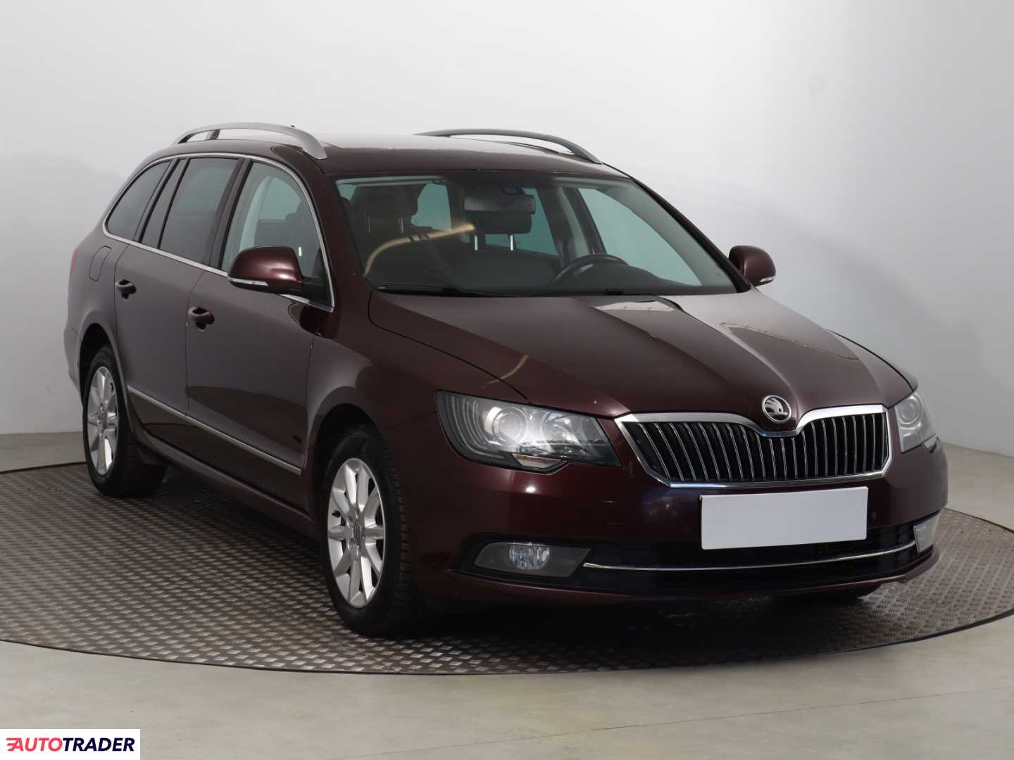 Skoda Superb 2015 2.0 138 KM