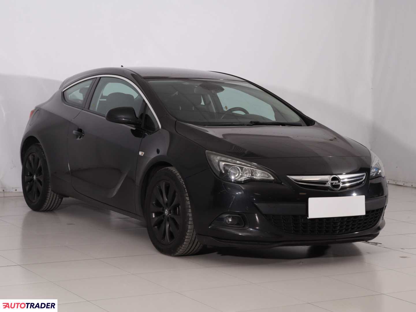 Opel Astra 2011 1.4 138 KM