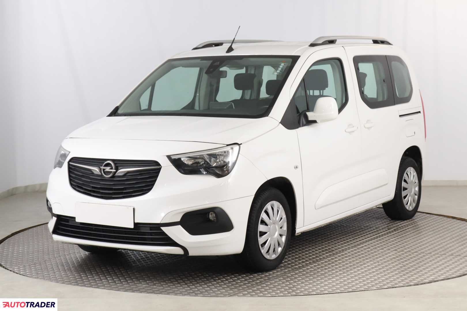 Opel Combo 2019 1.2 108 KM Opel Combo 2019 1.2 108 KM