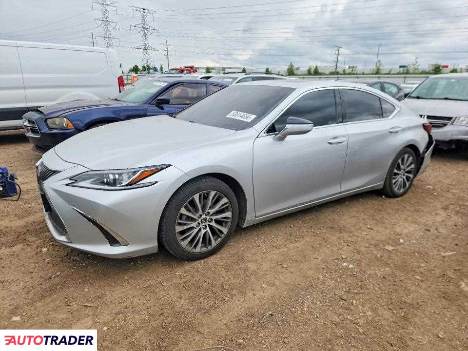 Lexus ES 2020 3