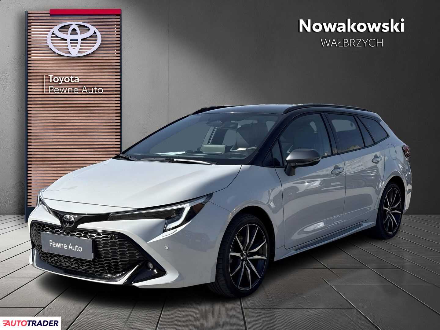 Toyota Corolla 2025 2.0 196 KM