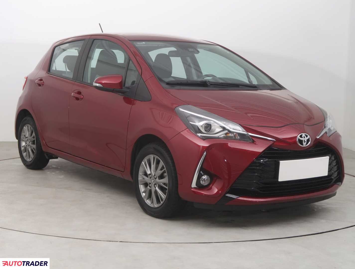 Toyota Yaris 2017 1.0 68 KM Toyota Yaris 2017 1.0 68 KM