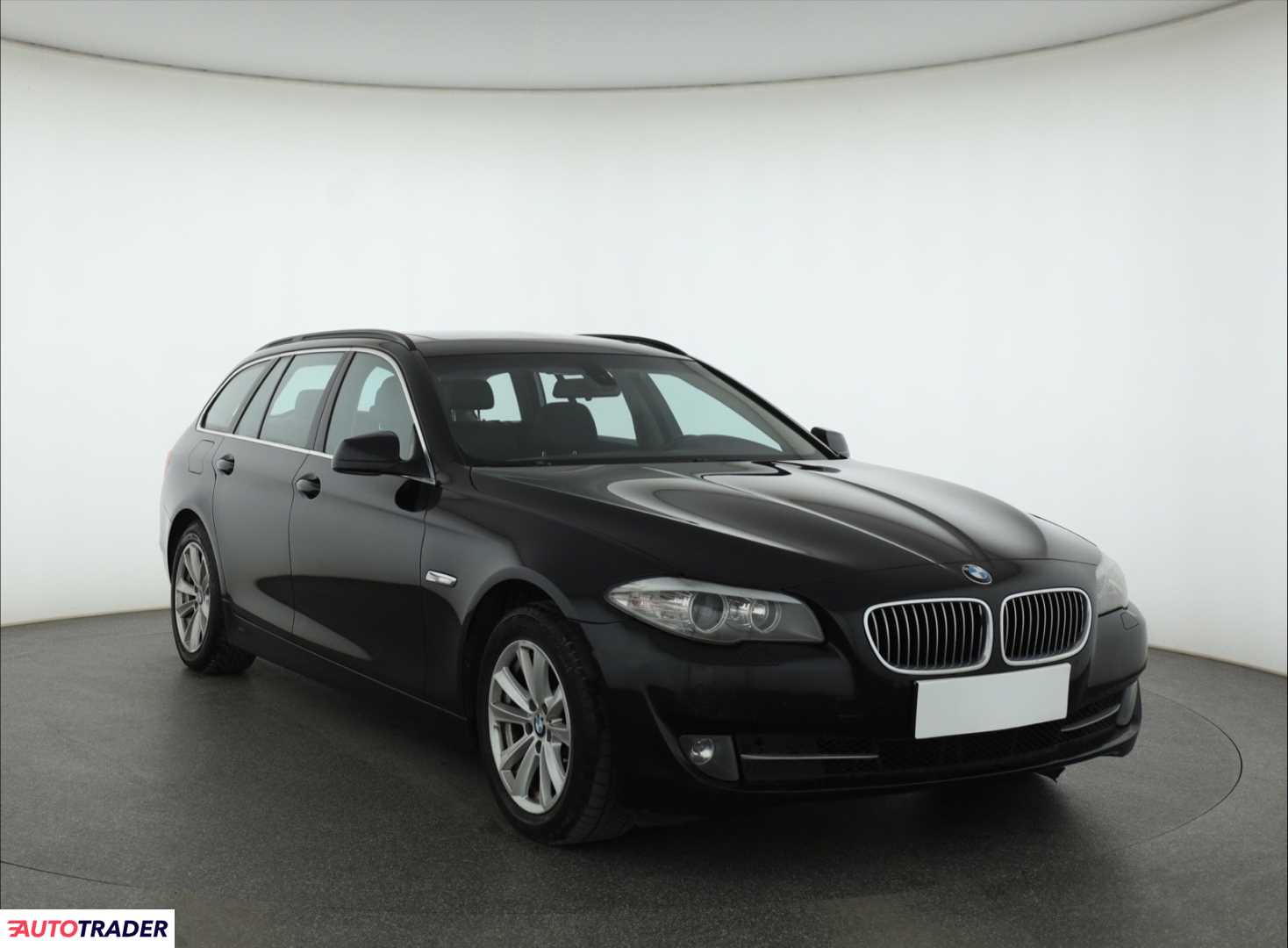 BMW 520 2011 2.0 160 KM