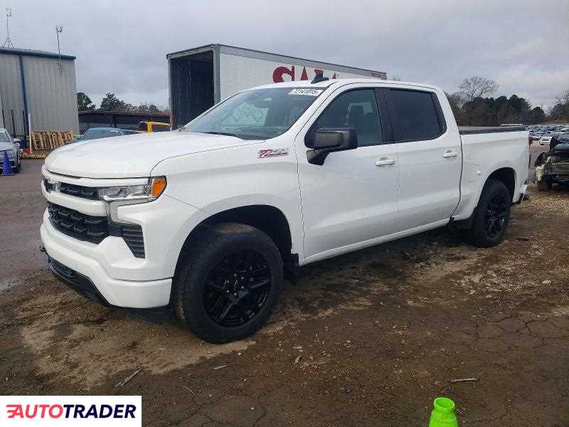 Chevrolet Silverado 2022 5