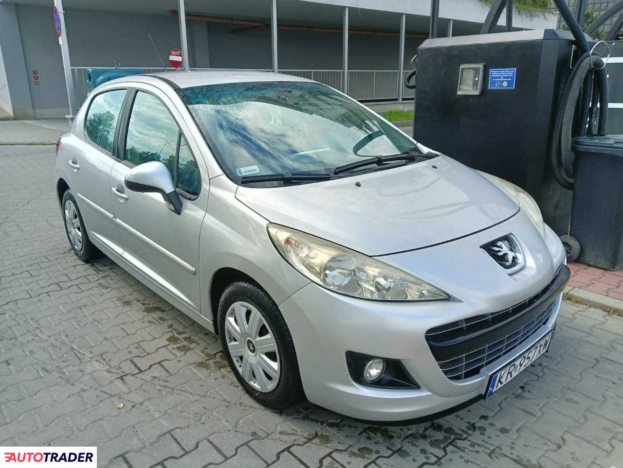 Peugeot 207 2011 1.4 68 KM
