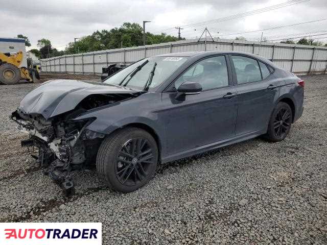 Toyota Camry 2025 2