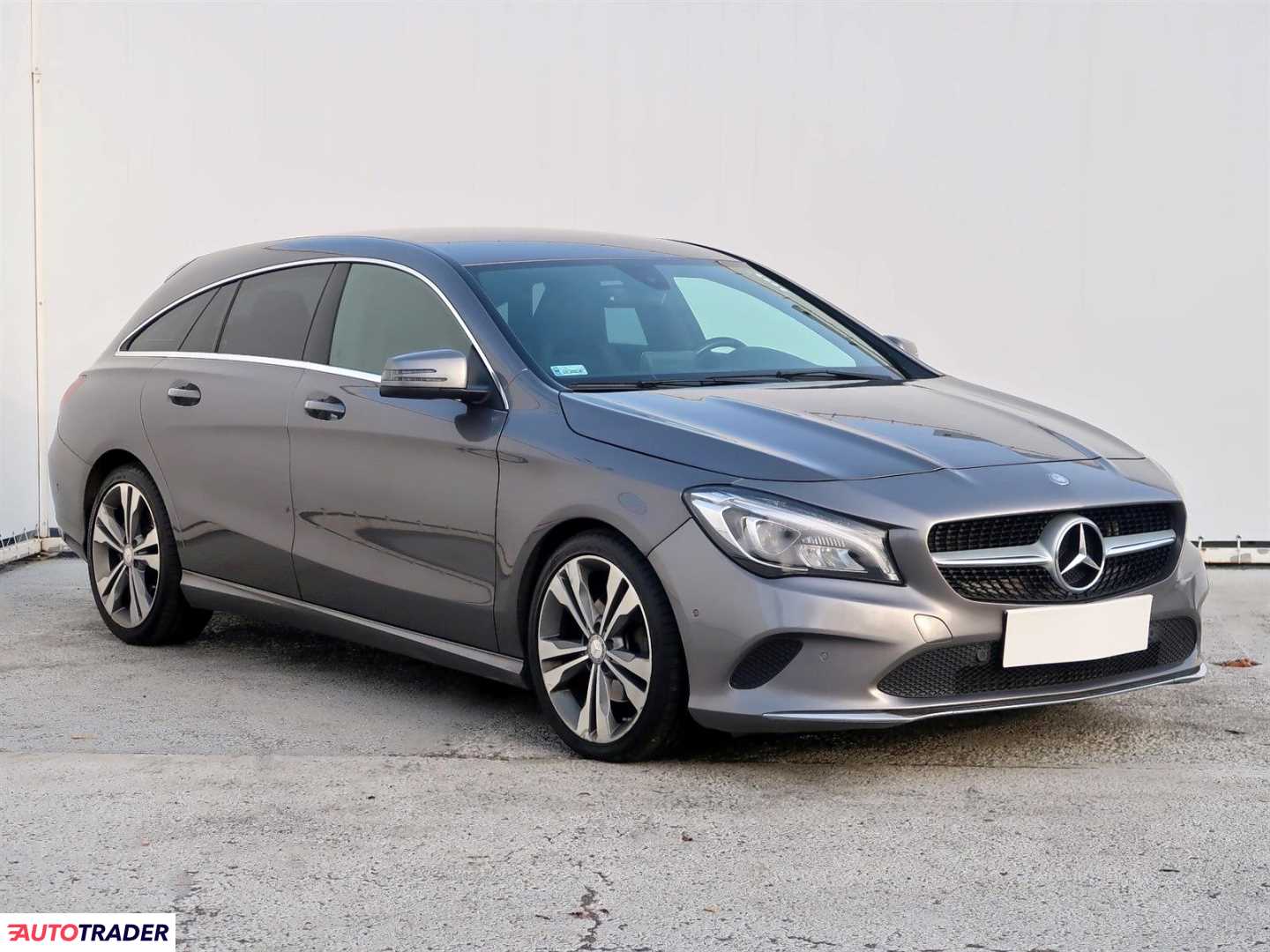 Mercedes Pozostałe 2017 2.1 134 KM