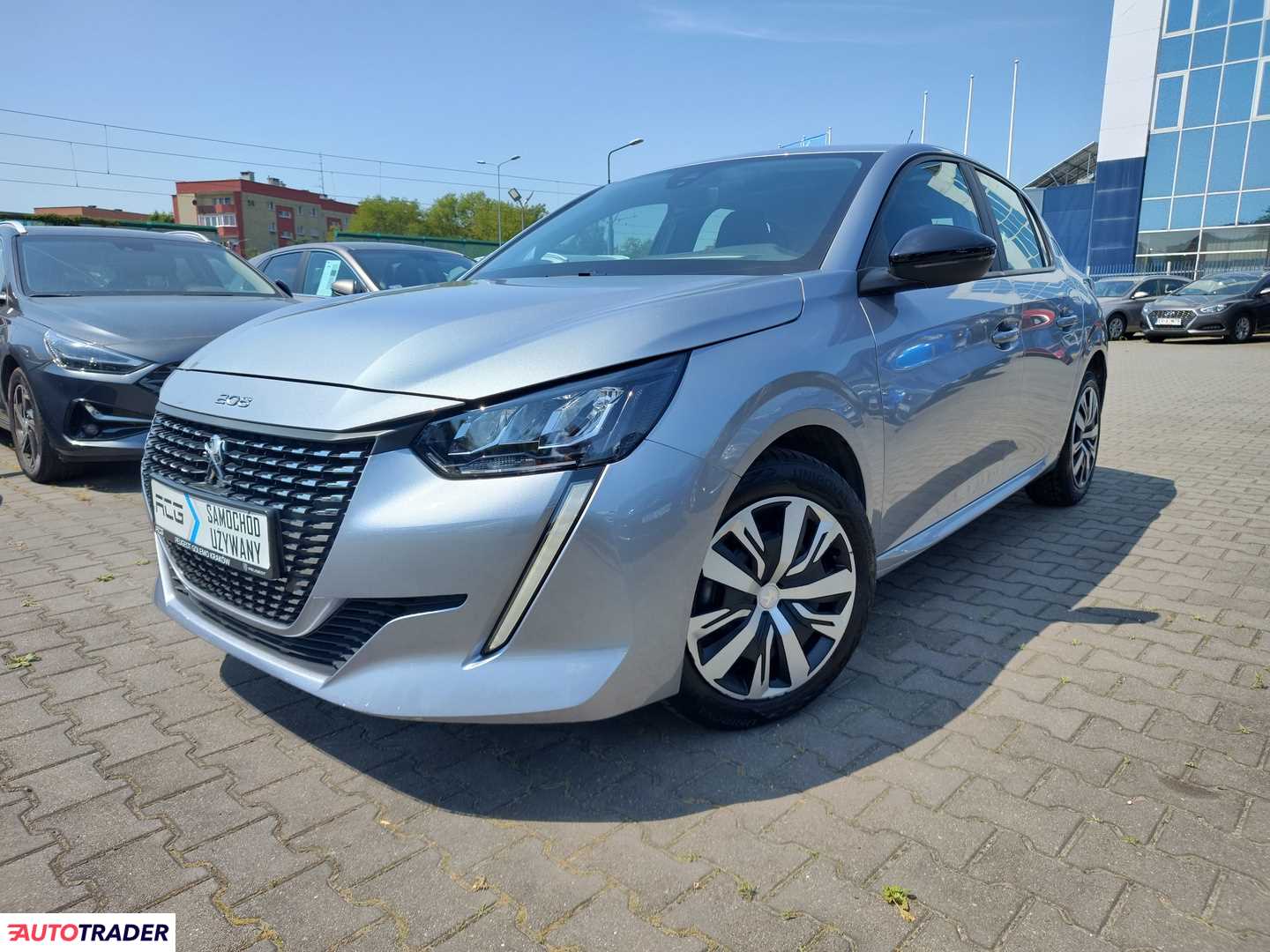 Peugeot 208 2023 1.2 75 KM