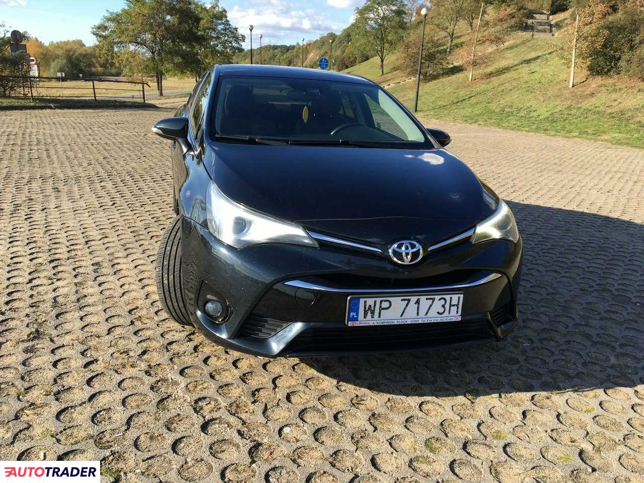 Toyota Avensis 2015 2.0 143 KM Toyota Avensis 2015 2.0 143 KM